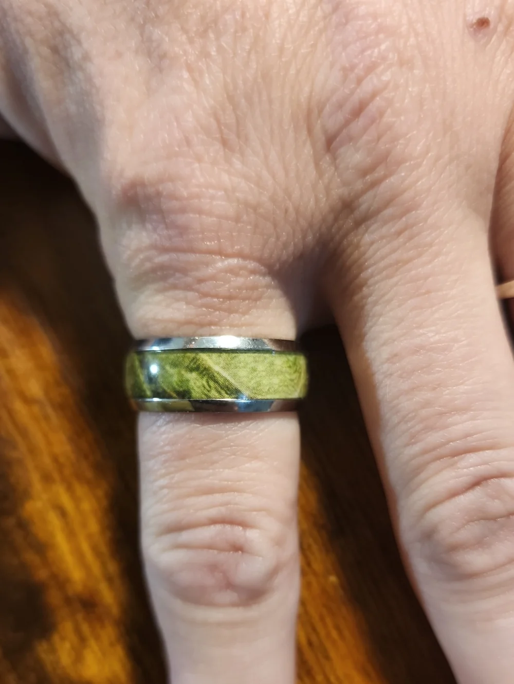 8mm Parrot Green Stainless Steel Dome Ring, Elegant And Versatile For Everyday